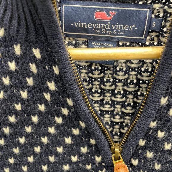 Vineyard Vines Quarter Zip - Picture 2 of 4